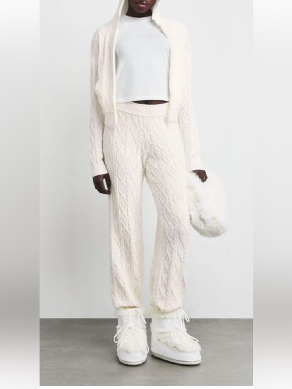 SKIMS NWT Snow Bunny Shop Cableknit Leggings - Ivory